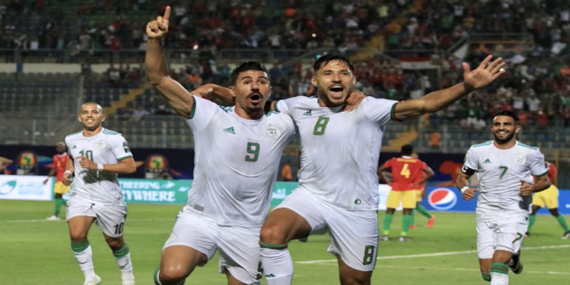 كأس إفريقيا: المنتخب الجزائري يتأهل للدور النهائي